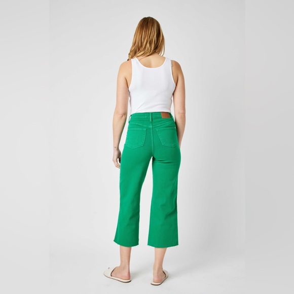 ☘️ NEW ☘️ JUDY BLUE | Green High Waist Garment Dyed Tummy Control Wide Leg Crop - Picture 4 of 8